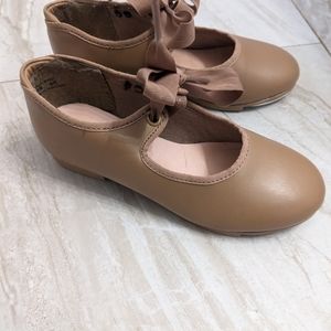 Toddler tap shoes